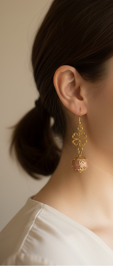 Boucles d'oreilles Santal - vue de profil